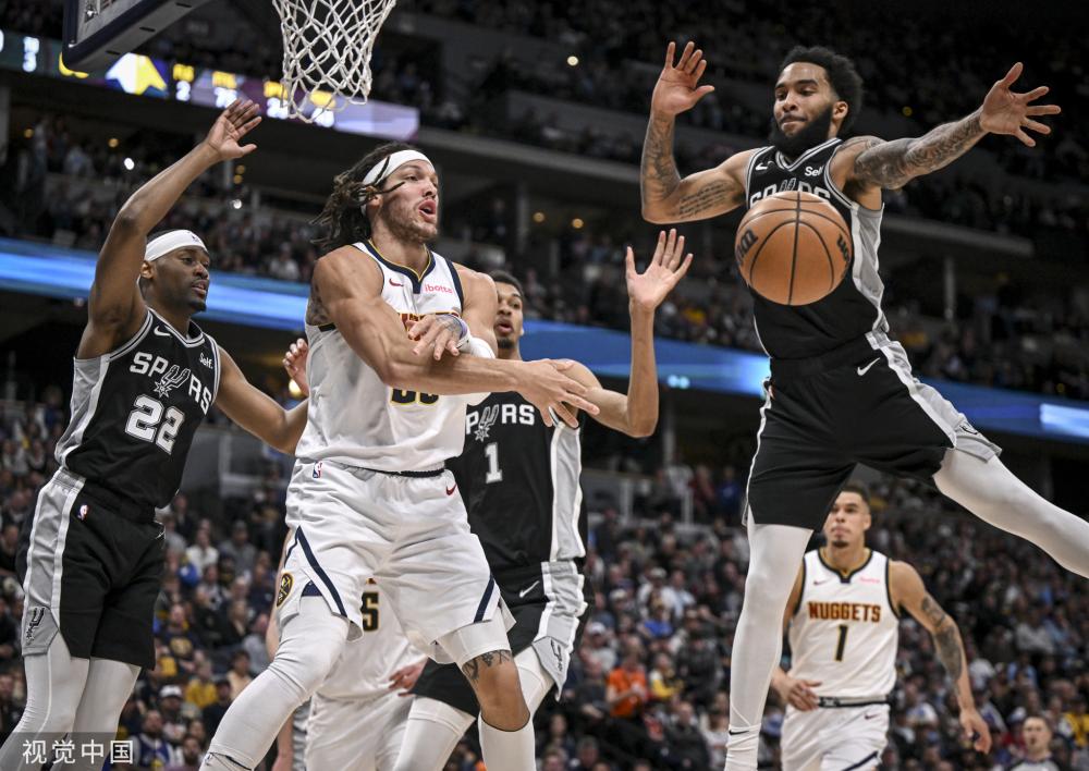 国球迷的再 国球迷的再